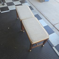 Bench seats with wheels