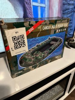 CAMOUFLAGE 3 PERSON BOAT