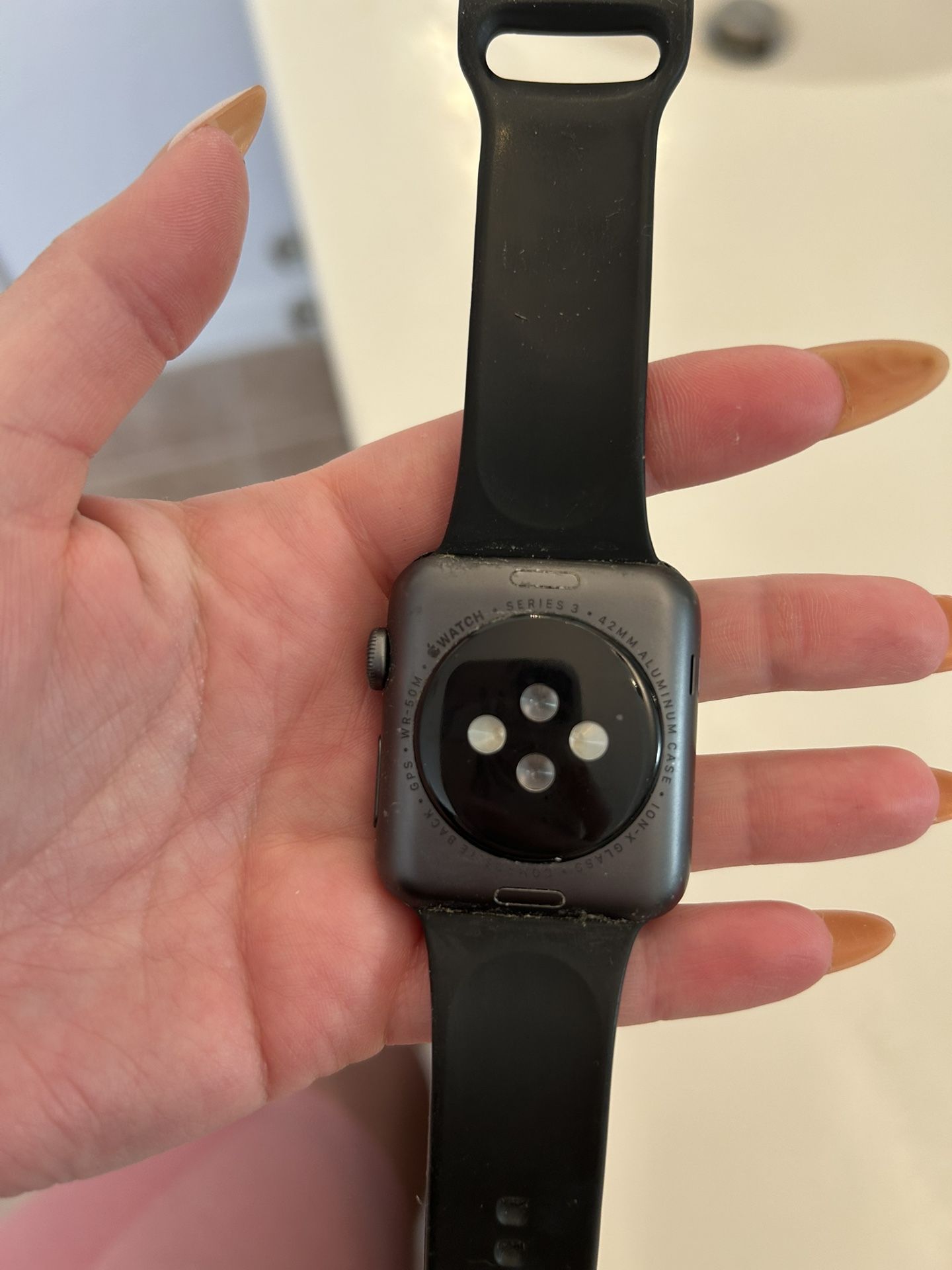 Apple Watch Series 3 (42mm) GPS — 100% Battery Health — Charger Stand + Protective Case Included