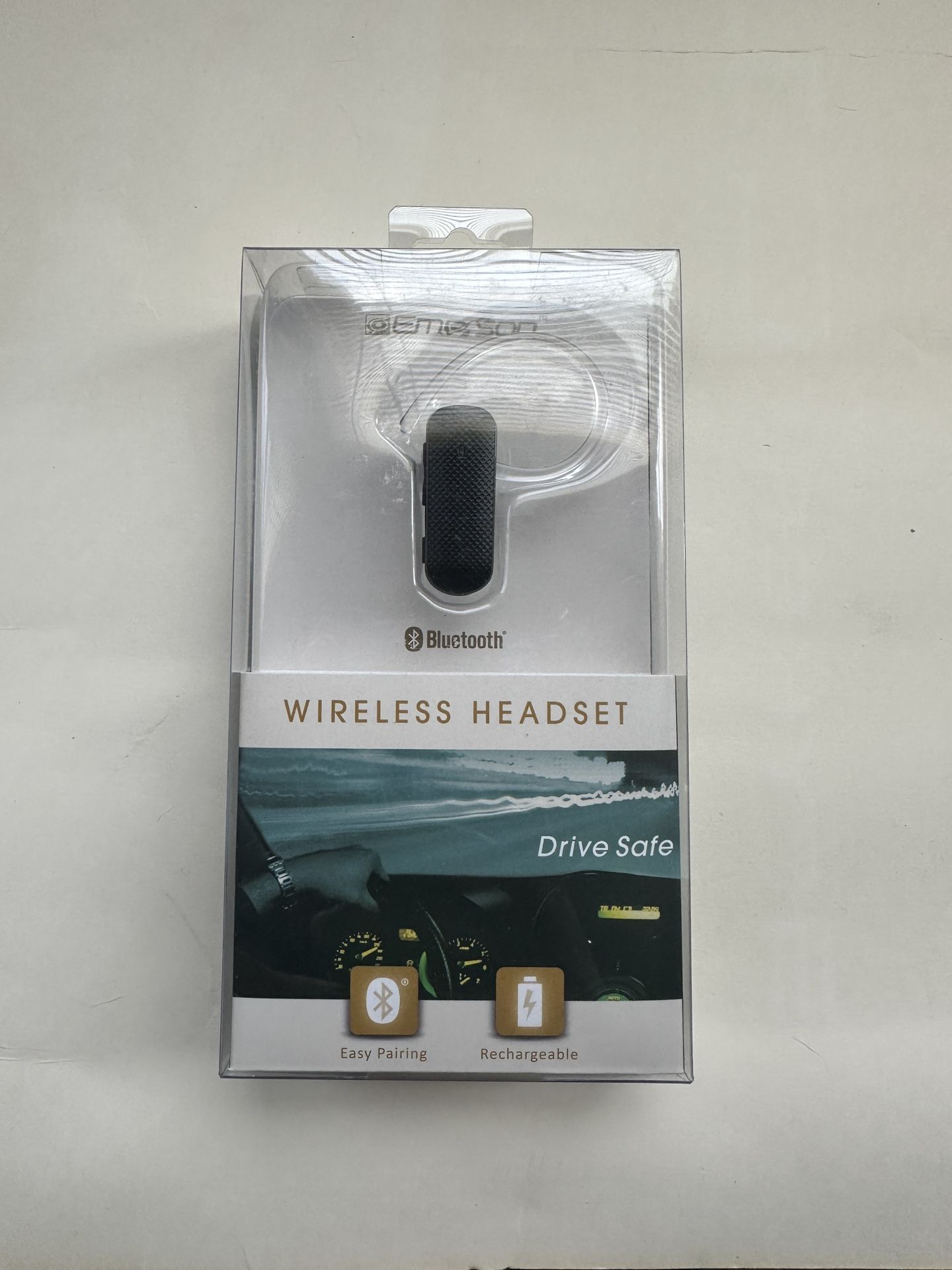 New Emerson EM223 Wireless Hands Bluetooth Headset Earpiece new sealed great