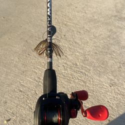 Fishing Rod For Sale (New)-Abu Garcia Max X Black 6’6” Casting Rod/Reel Combo