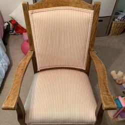 Vintage Rocking Chair 