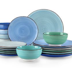 Bonita Dinnerware Set Blue Stoneware 18 Pieces Service 6. New