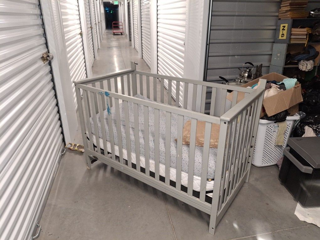 Crib