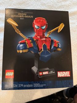 Lego Iron Spider-Man bust
