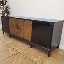 Media-center Tv Stand 