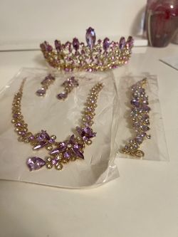 New Crown , Earrings, Bracelet And Necklace Set. Beautiful Purple And Gold Color.