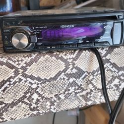 Kenwood Radio 