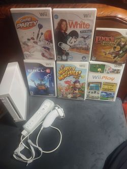 Nintendo Wii with 12 games