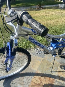 Unisex Woman Men Mongoose Incline Full Suspension Mountain Bike Bicycle 21 Speed for Sale in Downey CA OfferUp