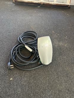 Tesla Charger