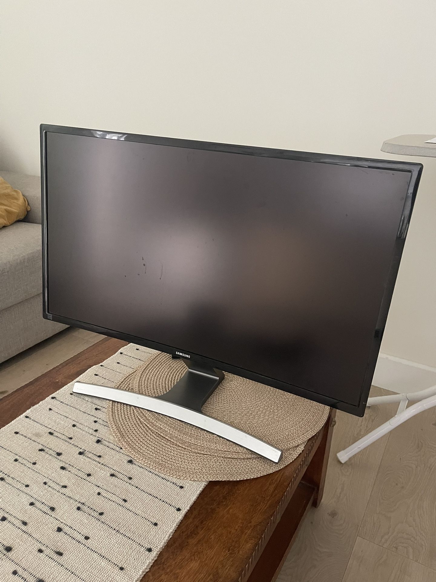 Samsung desktop Monitor $50