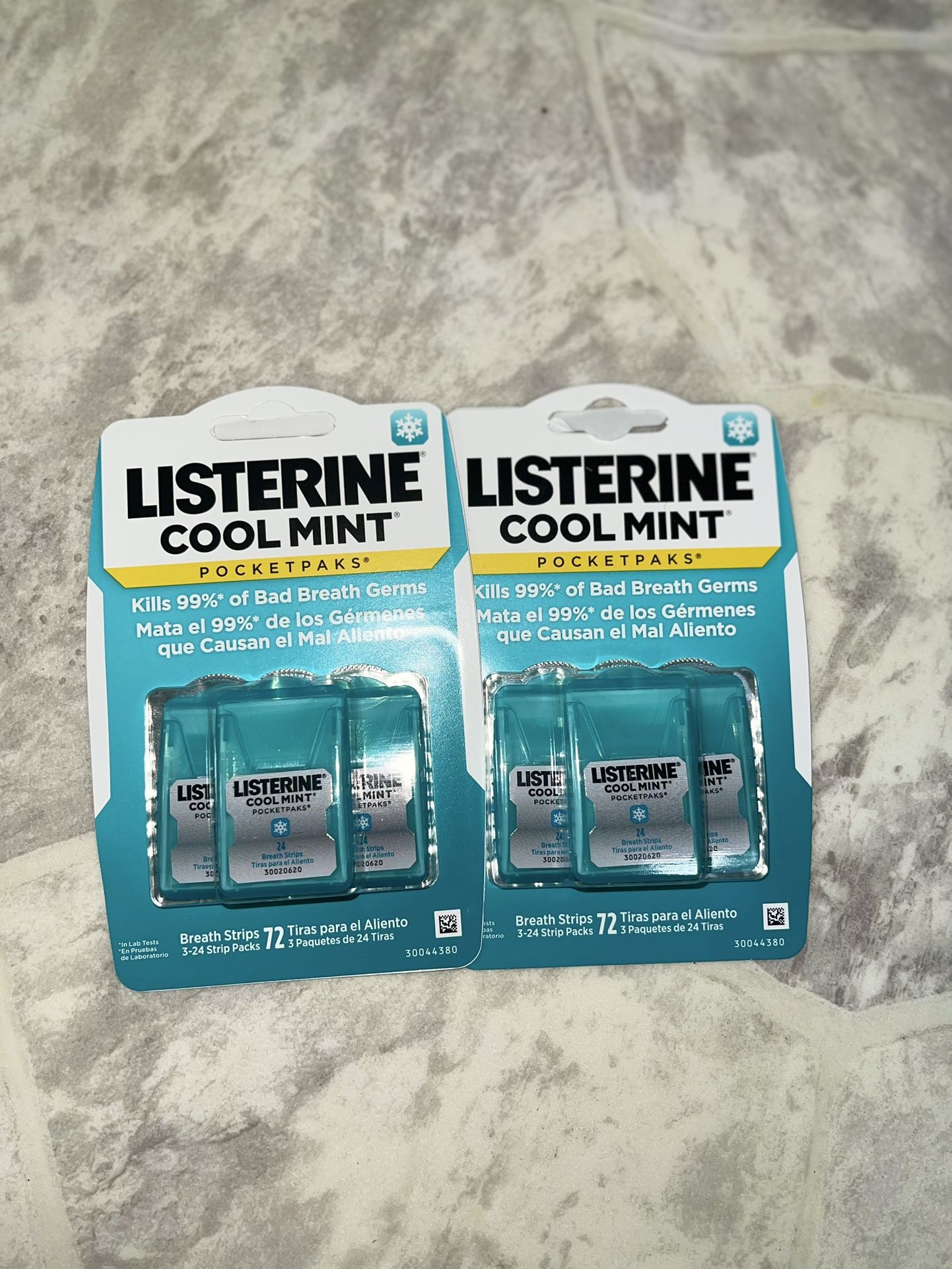 2 Listerine Cool Mint Pocketpaks