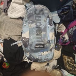 SUPREME hat And Backpack