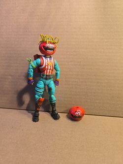 Fortnite figure Tomato Head