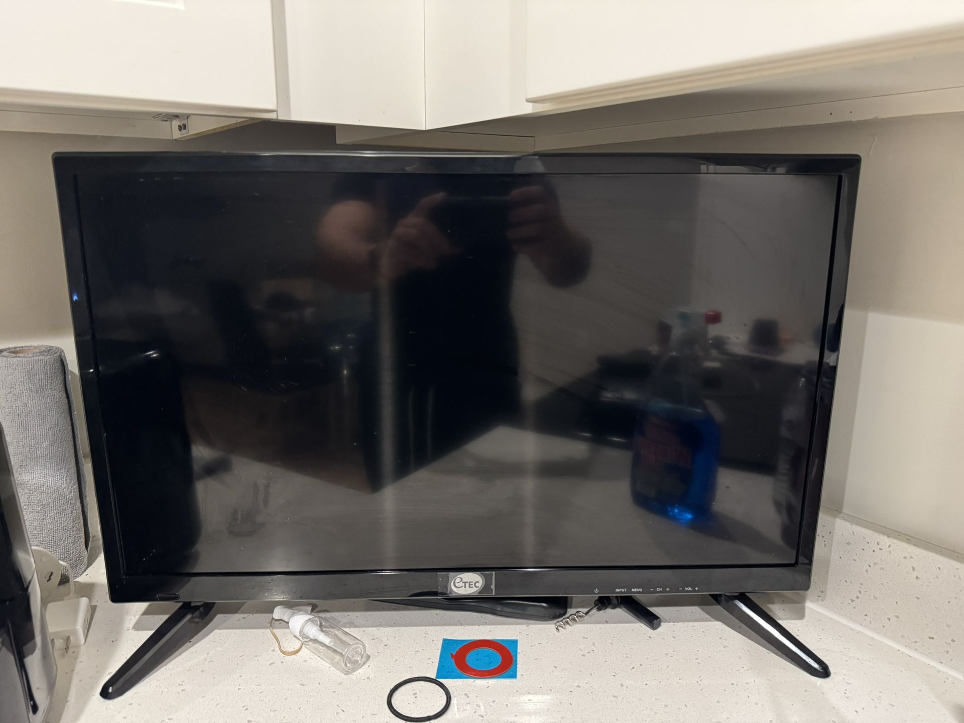 Tv Vizio 32” , Tv 24”