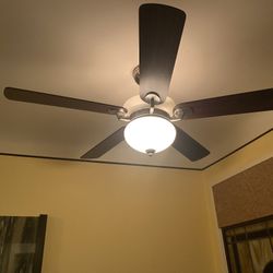 Ceiling Fan With Remote