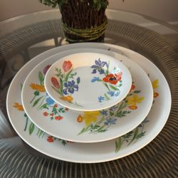 PRIMAVERA Taste Setter by Sigma Porcelain 3pc Dinner Place setting JAPAN 1980's