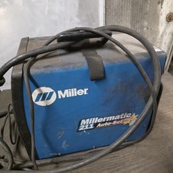 Miller Millermatic 211 MIG Welder with Auto-Set