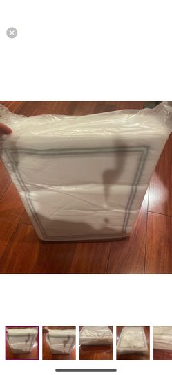 NEW Pillow Shams- 100 Count Thin. New in Package