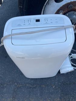 Toshiba  AC Portable Air Conditioner 12,000 BTU