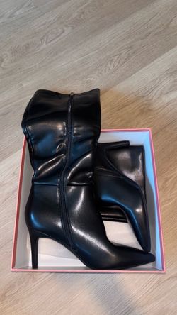 pointed toe stiletto heel knee high boots