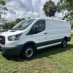 2018 Ford Transit 250