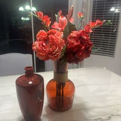 Flower arrangement for  table