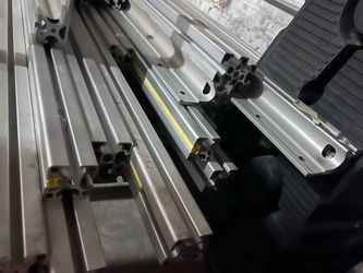 Aluminum extrusion 80/20