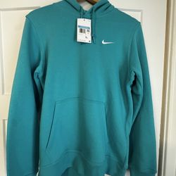 Nike Hoodie (Men’s Medium) – Brand New w/ Tags 🔥