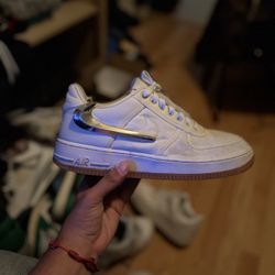 Travis af1