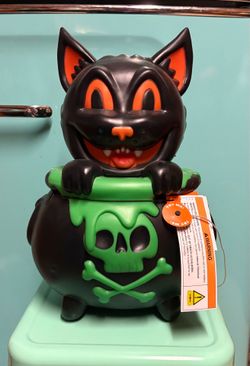 New Halloween Black Cat in Cauldron Blow Mold
