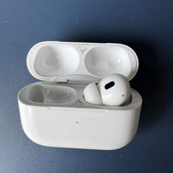 IPHONE HEADPHONES (one Missing ) 