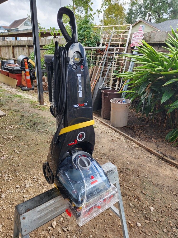 Bissell Carpet Cleaner Pro heat 2x