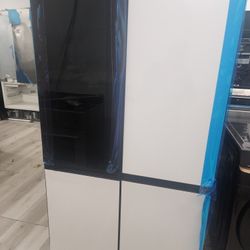 Bespoke Four-door Refrigerator Samsung 