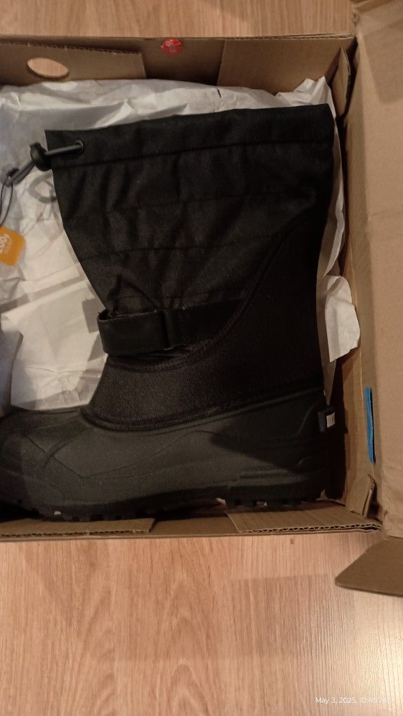 Columbia Snow Boot Size 5