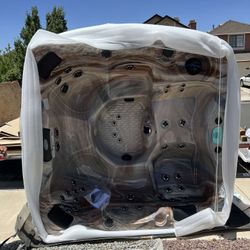 Spa Hottub Jacuzzi 