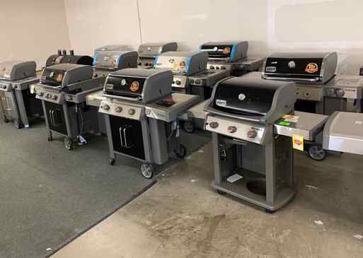BRAND NEW GRILLS WITH WARRANTY E8CV
