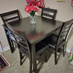 Dinette Table Set