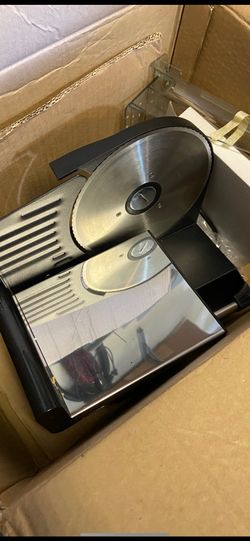 Meat slicer