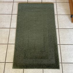 20”x34” Forest Green Racetrack Bathmat / Rug