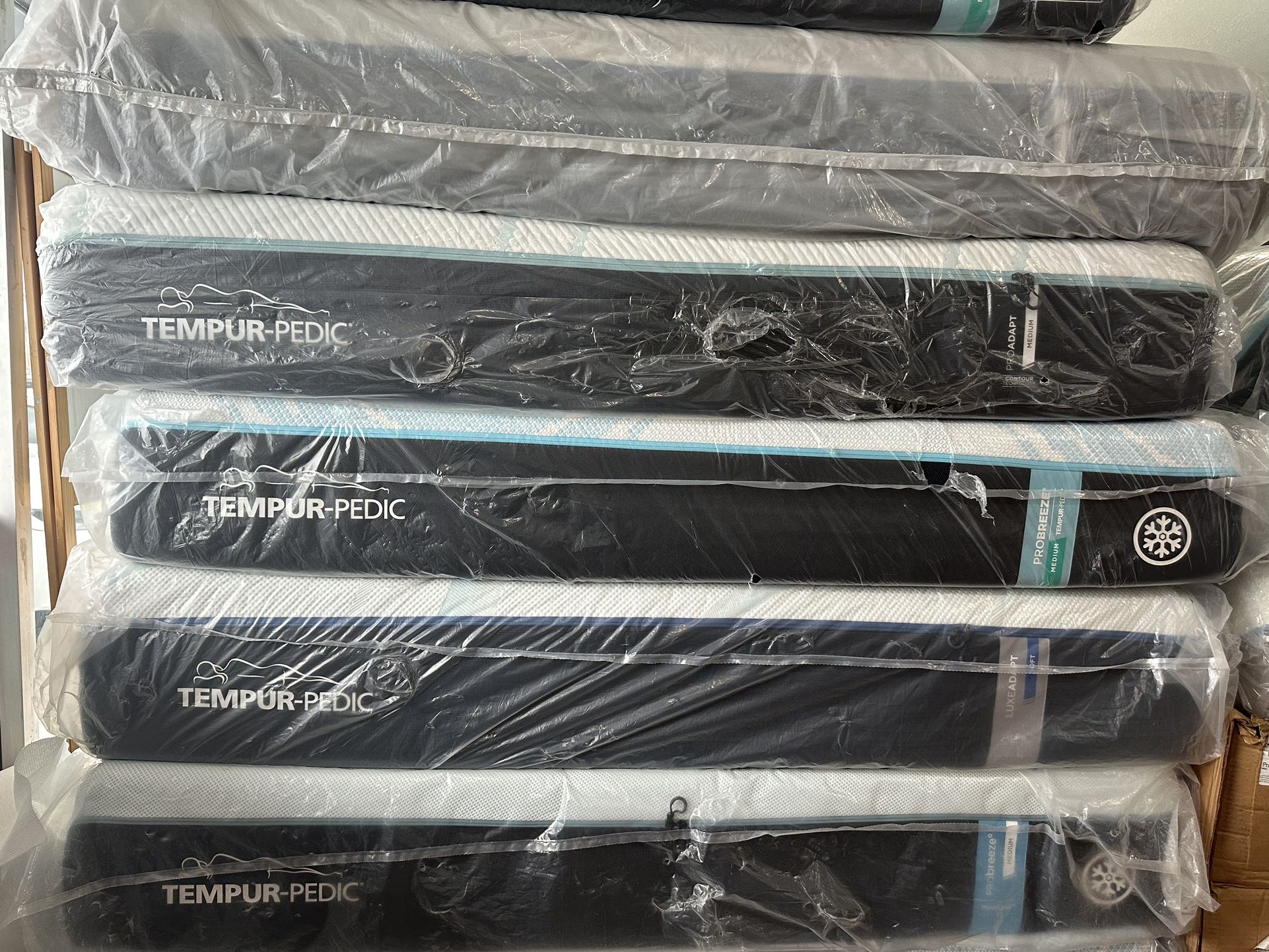 King Queen Size Tempurpedic ProAdapt ProBreeze LuxeBreeze Mattress Pro Breeze /Luxe Adapt /Pro Adapt /Adapt /cloud /Tempur pedic contour Supreme