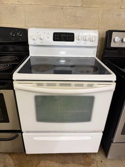 Frigidaire Glass Top Stove