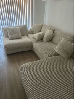 Sectional couches