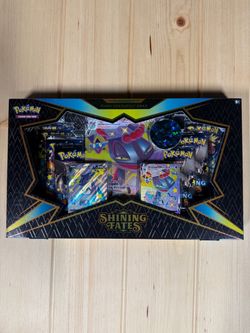 Shining Fates Shiny Dragapult VMAX Premium Collection
