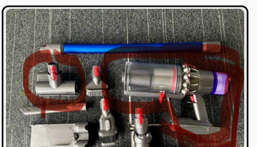 Dyson V11