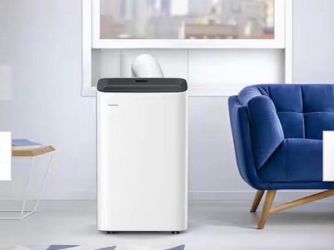 6,000 (DOE) BTU Portable Air Chat Conditioner Cool Ф 250 Sq. Ft. with Dehumidifier and Remote Control in White