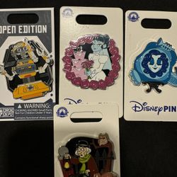 Disney Pins 