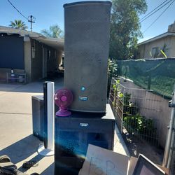 Mackie powered speaker and bass 🔊