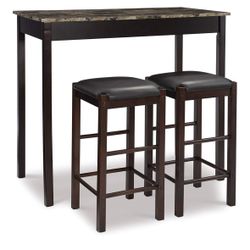 Kitchen Table + 2 Barstools